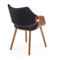 Bok-designerskiego-krzesła-z-dziurą