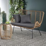 Pleciona sofa z rattanu z poduszkami