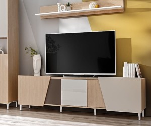 Nowoczesna komoda RTV na nóżkach