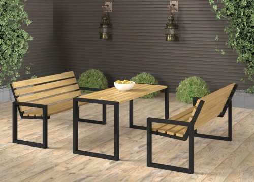 Stół-ogrodowy-z-ławkami-drewniany
