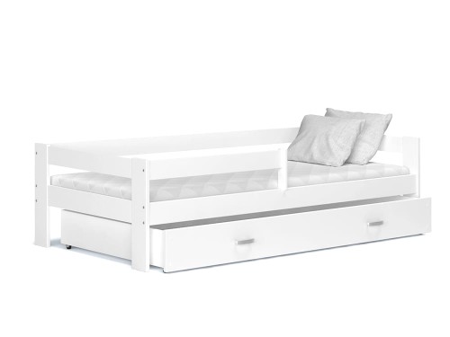 Białe-łóżko-dla-dzieci-z-szufladą-na-pościel-i-barierką