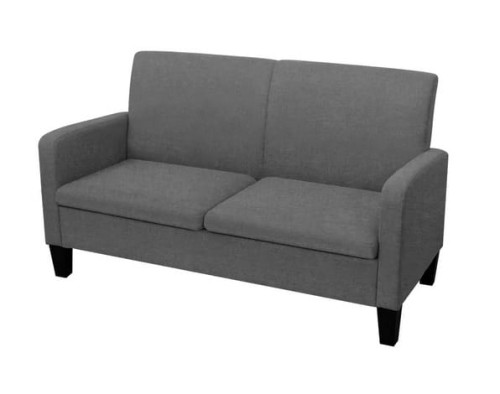 Niewielka-szara-sofa-do-biura-salonu