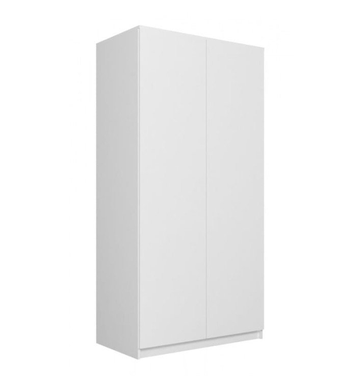 Gładkie-fronty-w-szafie