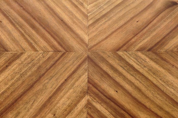 Ciekawa-kolorystyka-blatu