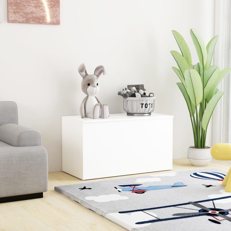 Biała-skrzynia-do-pokoju-dziecięcego
