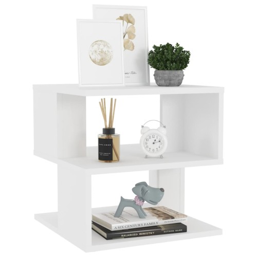 Półki-na-książki-gazety-w-stoliku