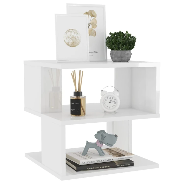 Półki-na-książki-i-gazety-w-stoliku