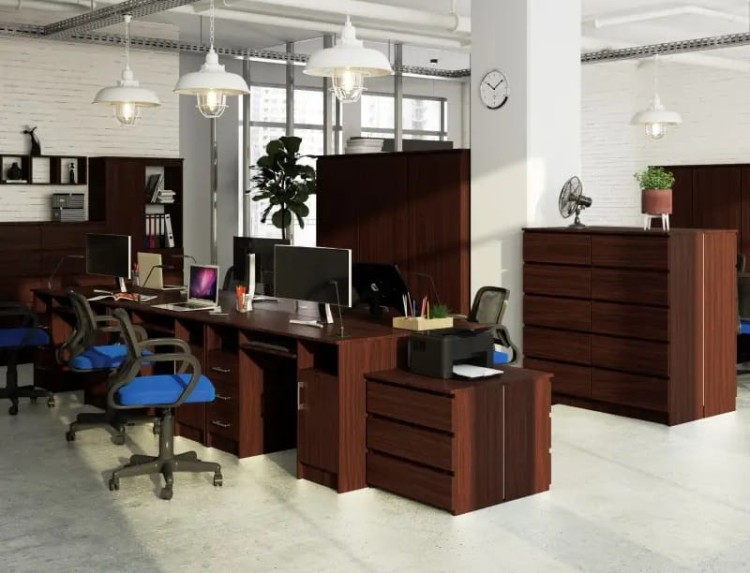 Biurka-w-aranżacji-z-innymi-meblami-wenge