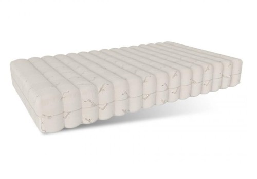 Materac-piankowy-z-wkładem-kokosowym