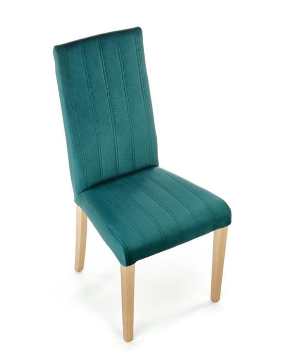 wygodne-siedzisko-w-tapicerowanym-krześle