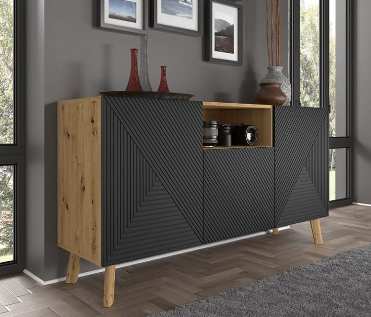 szafka-na-ubrania-z-półkami