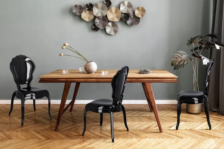 czarne-krzesła-w-aranżacji