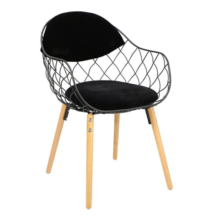 czarne-metalowe-krzesło-z-poduszką