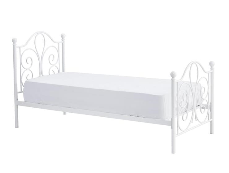 jednosobowe-łóżko-metalowe