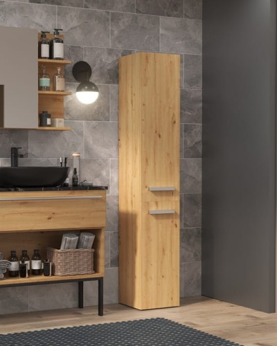 wąska-szafka-do-łazienki-z-koszem