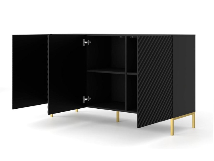 wnętrze-trzydrzwiowej-komody