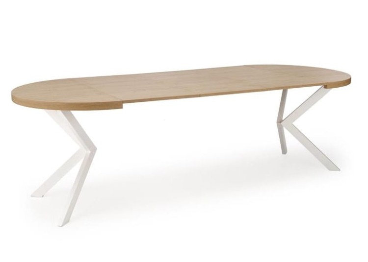 całkowicie-rozłożony-stół