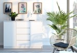 Szafka-stojąca-na-ubrania-z-szufladami-biel-komoda