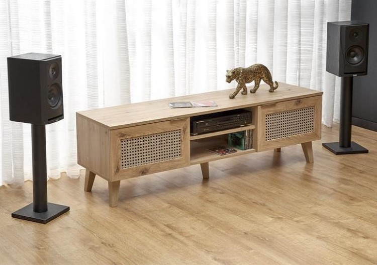 stolik-rtv-w-aranżacji