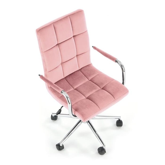 eleganckie-przeszycia-na-fotelu