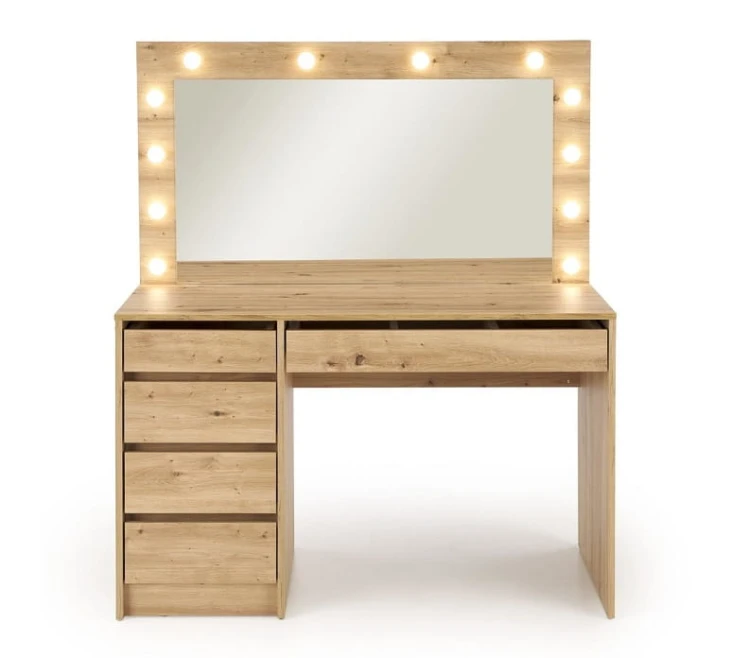 biurko-do-makijażu-z-dużym-lustrem