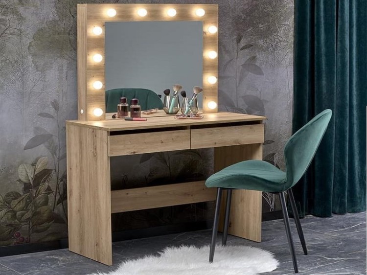 mała-toaletka-z-lustrem