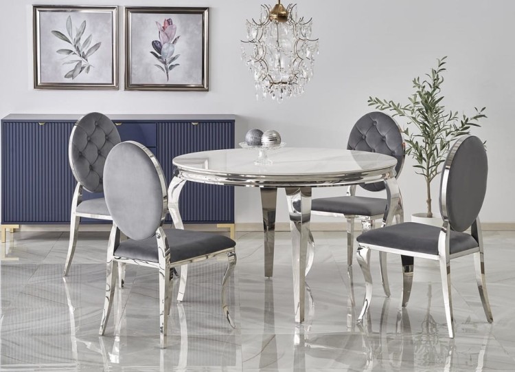 krzesła-w-aranzacji-ze-stołem