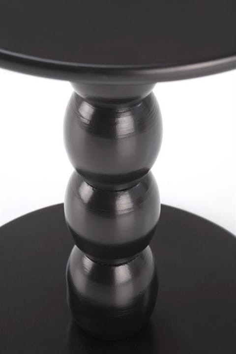 designerska-noga-stolika