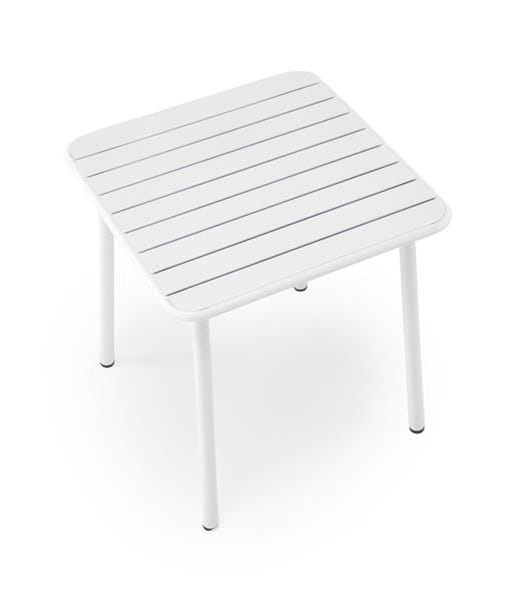 kwadratowy-blat-stolika-kawowego-na-balkon