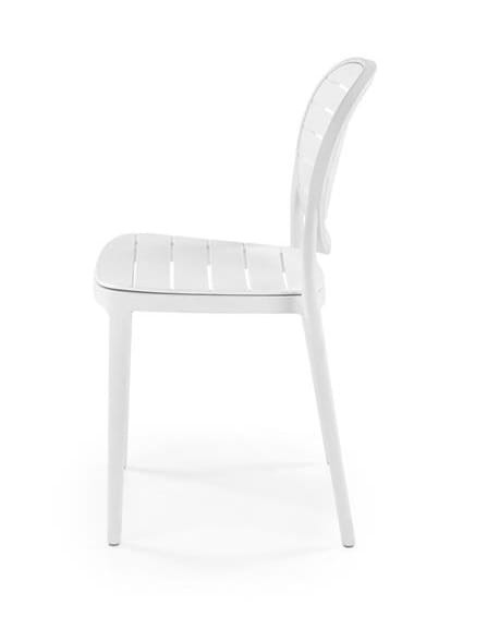 widok-z-boku-na-krzesło