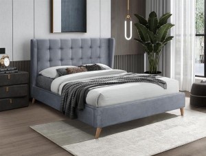 Szare łóżko małżeńskie z zagłówkiem