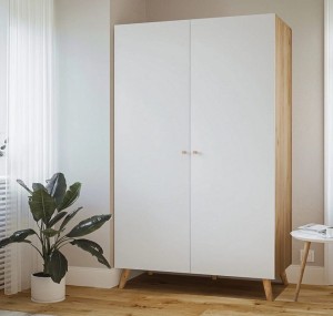 Szeroka dwudrzwiowa szafa do sypialni