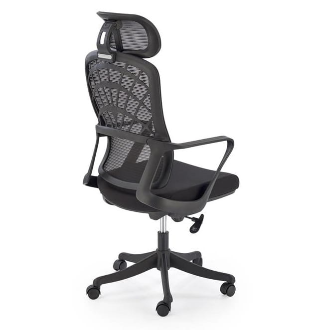 wygodne-oparcie-w-fotelu-biurowym