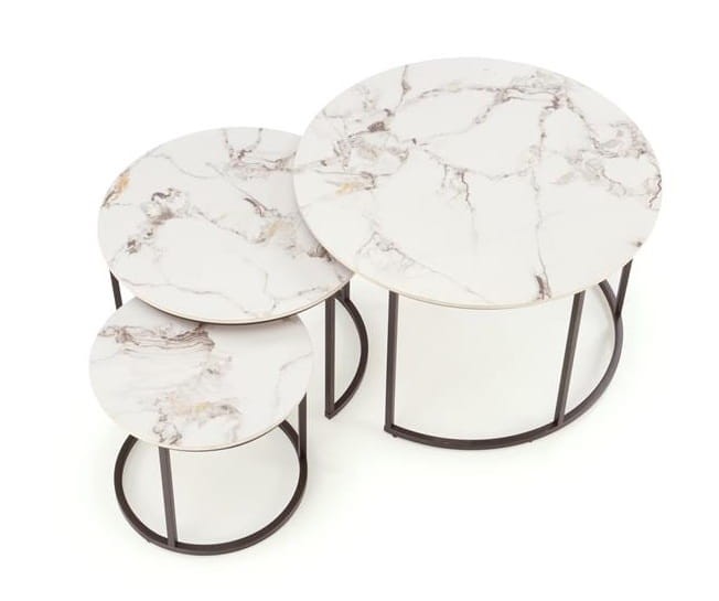 trzy-ławy-z-okrągłymi-blatami