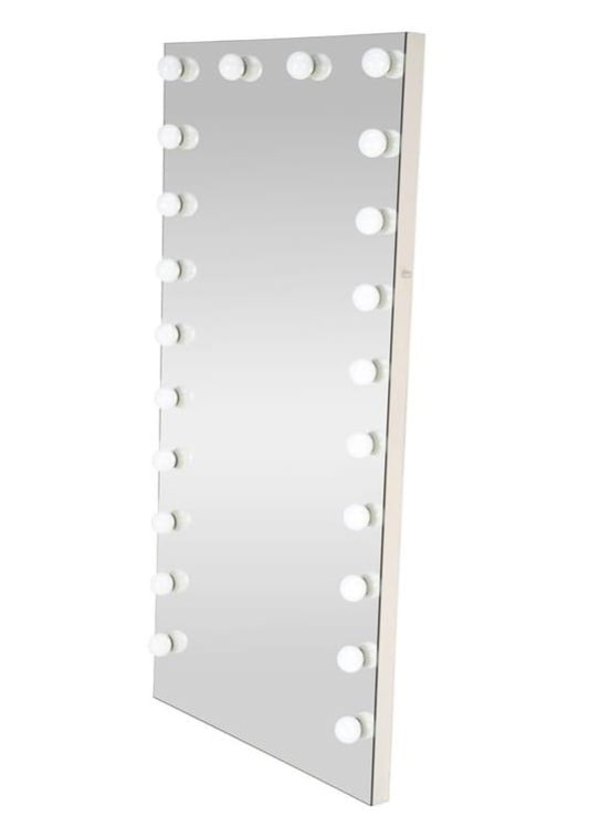 prostokątne-lustro-z-oświetleniem