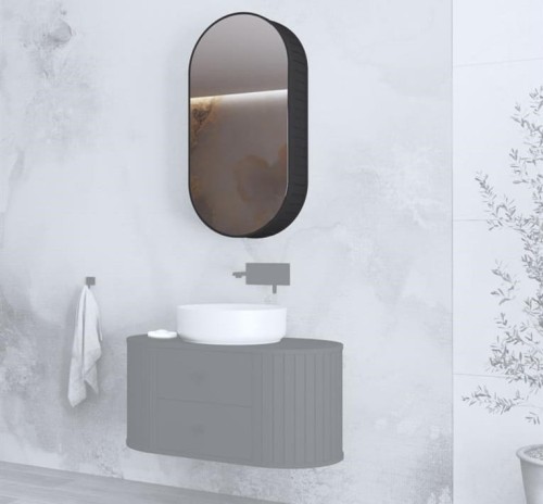 szafka-łazienkowa-z-lustrem-czerń
