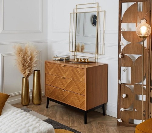 komoda-na-nóżkach-w-stylu-vintage