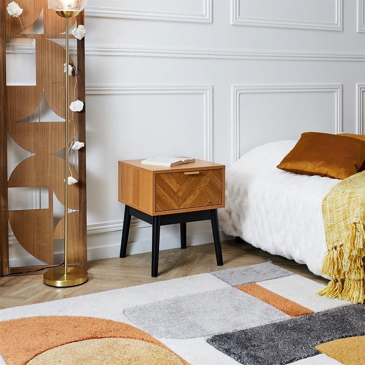 szafka-nocna-w-stylu-retro