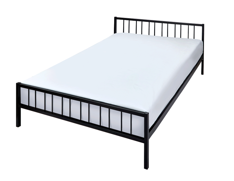 czarne-metalowe-łóżko