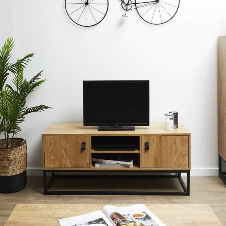 mała-szafka-pod-telewizor