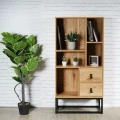designerski-regał-w-stylu-industrialnym