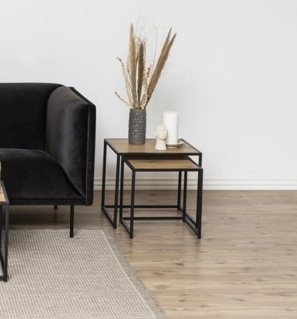 boczne-stoliki-odstawcze