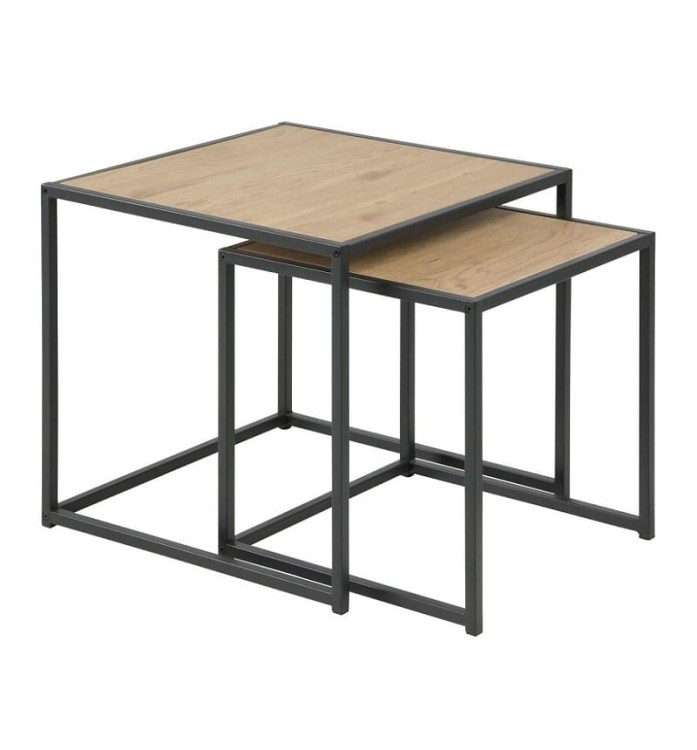 kwadratowe-stoliki-kawowe