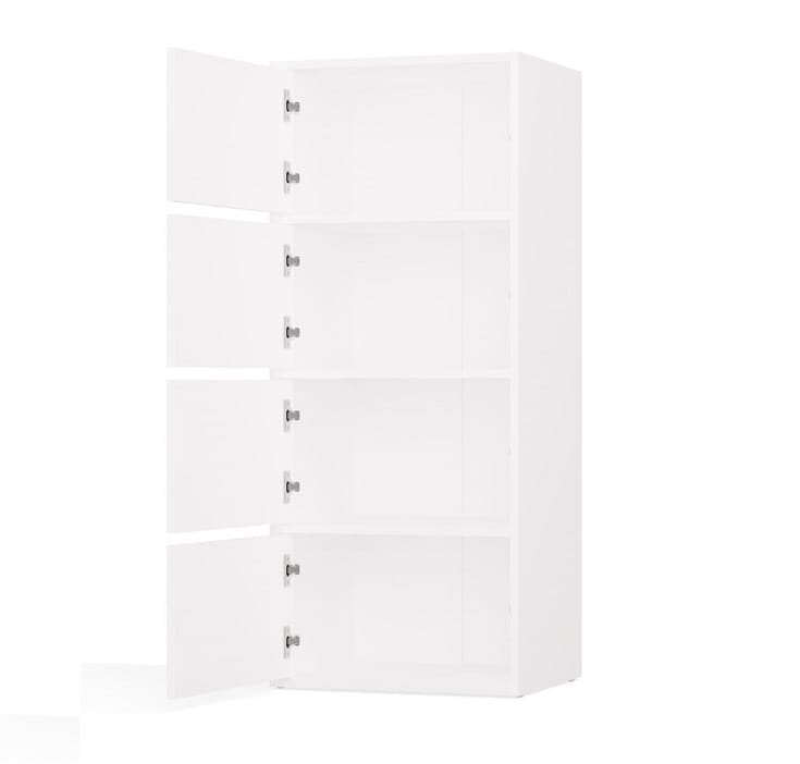 wnętrze-szafki-z-półkami