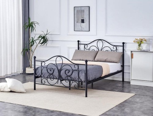 czarne-metalowe-łózko-140cm