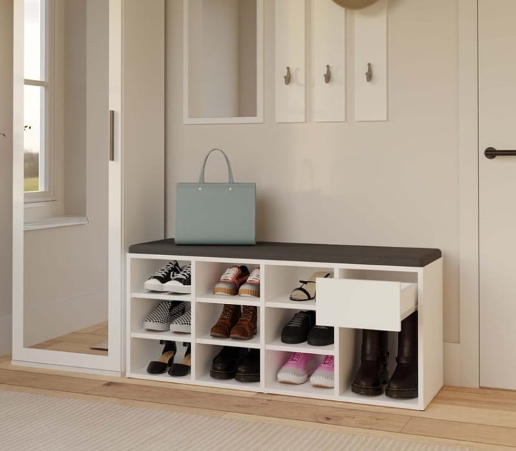 półka-na-buty-z-przegrodami