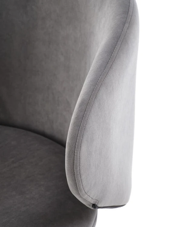 tkanina-velvet-w-krześle