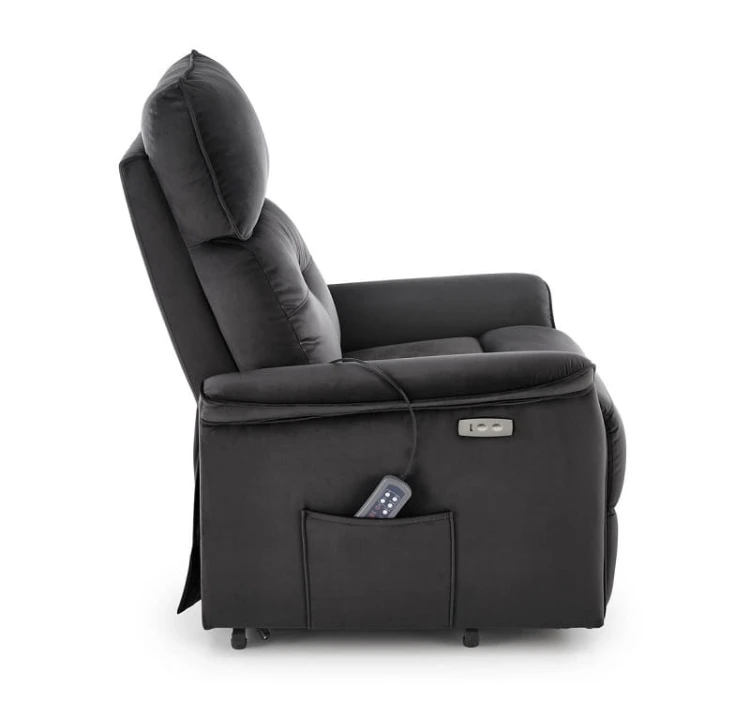 gniazdo-usb-i-pilot-w-fotelu