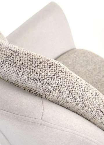 dwa-rodzaje-tkaniny-w-krześle