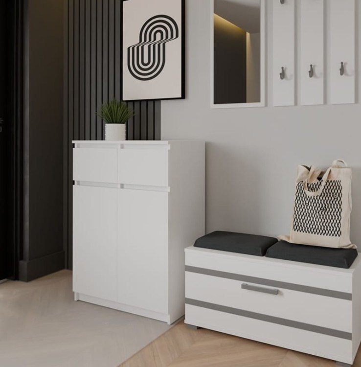 biała-szafka-na-ubrania-z-szufladami